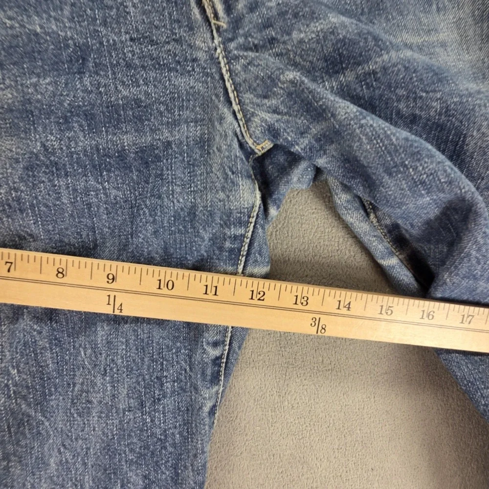 VTG Levis Engineered Jeans Mens Blue Buckle Back Twisted One Pocket Fits 32x32